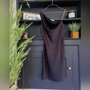 Elegant Black One-Shoulder Dress